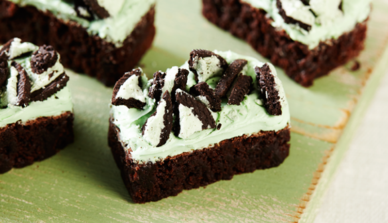 Mint and Chocolate Fudge Brownie Bars