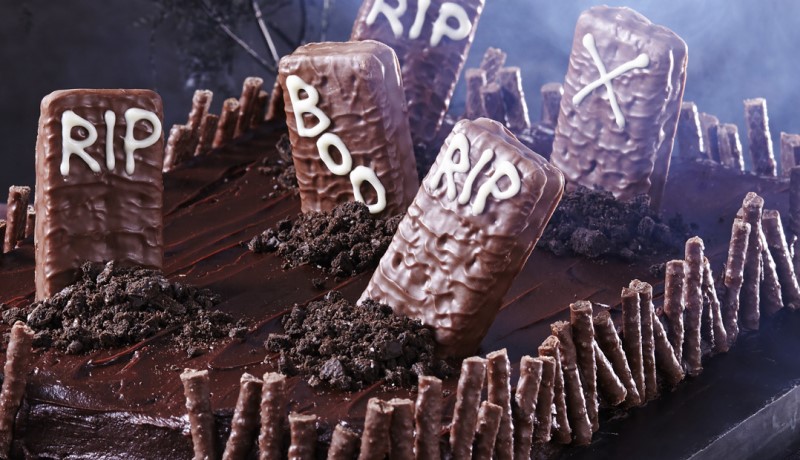 Halloween Graveyard Brownies