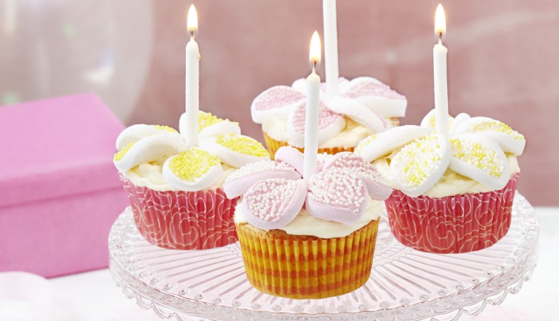Happy Birthday Marshmallow Cupcakes