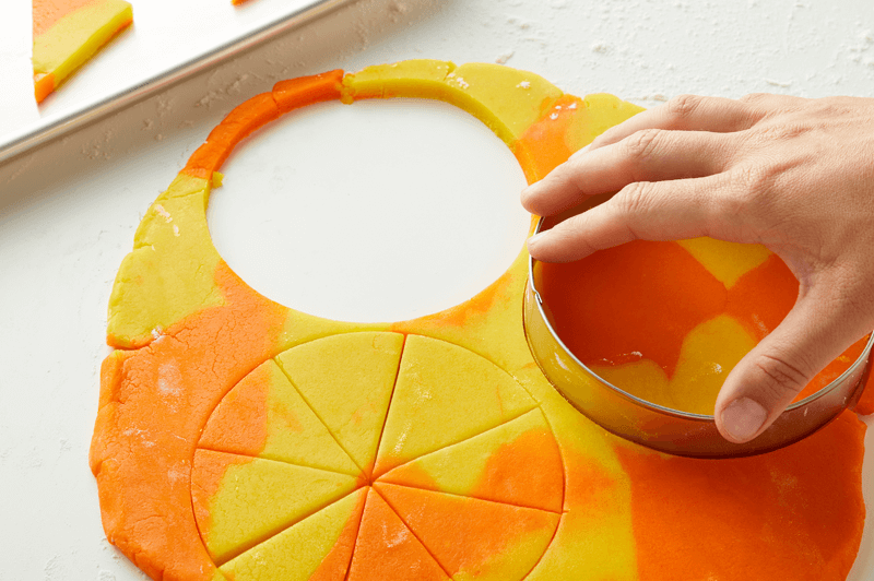 How to Make Marbled Fondant