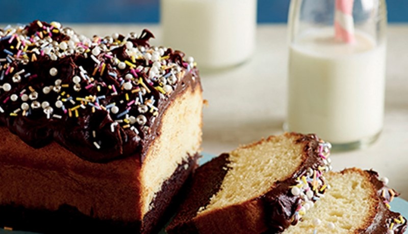 Simple Chocolate Brownie Sponge Cake