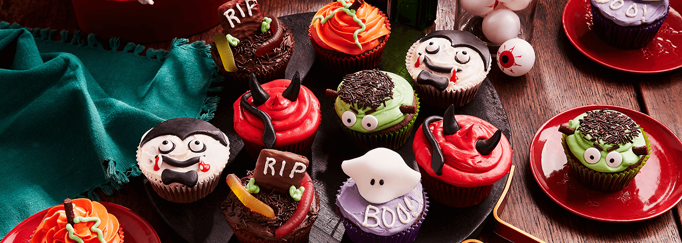 halloween cupcakes group